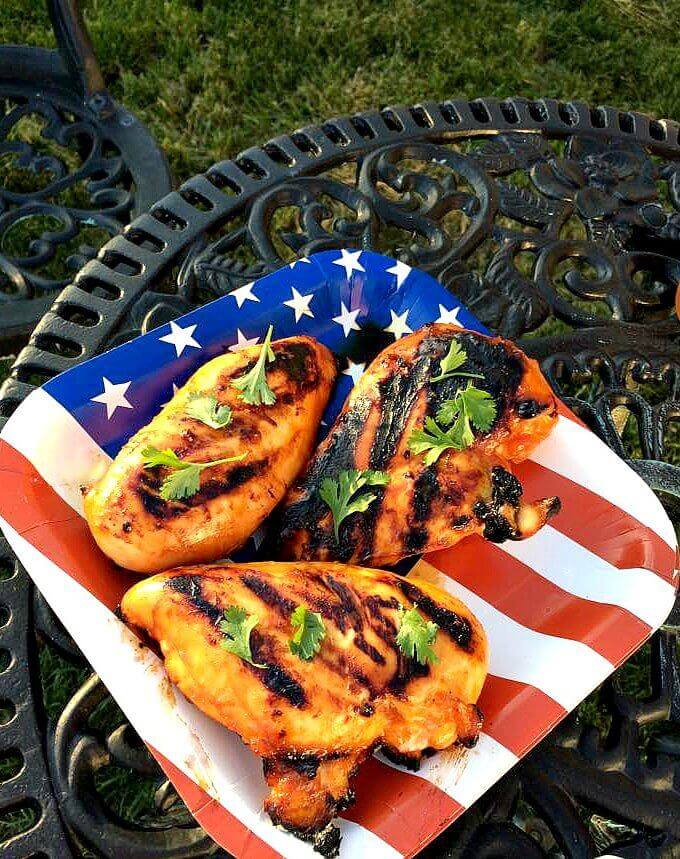 Maple Honey Sriracha Grilled Chicken- Sweet and spicy marinated grilled chicken great for summer cookouts!