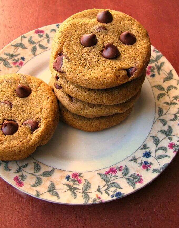 Chewy chocolate chip cookies with a subtle pumpkin flavor, these Chewy Pumpkin Chocolate Chip Cookies are a seasonal favorite!